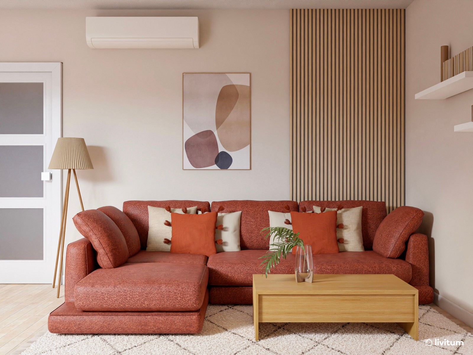 Acogedor salón alargado con toques terracota