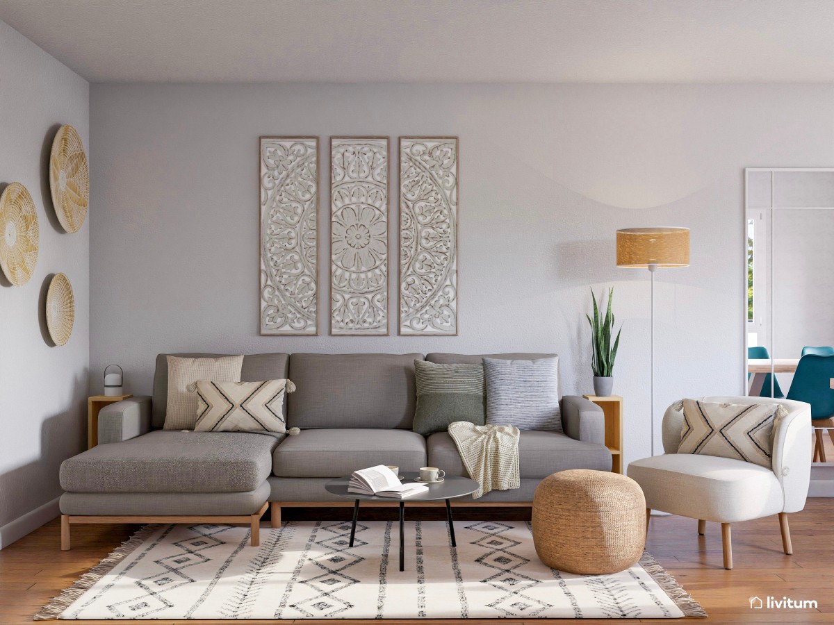 Agradable salón bohemio con televisor y elegante chimenea