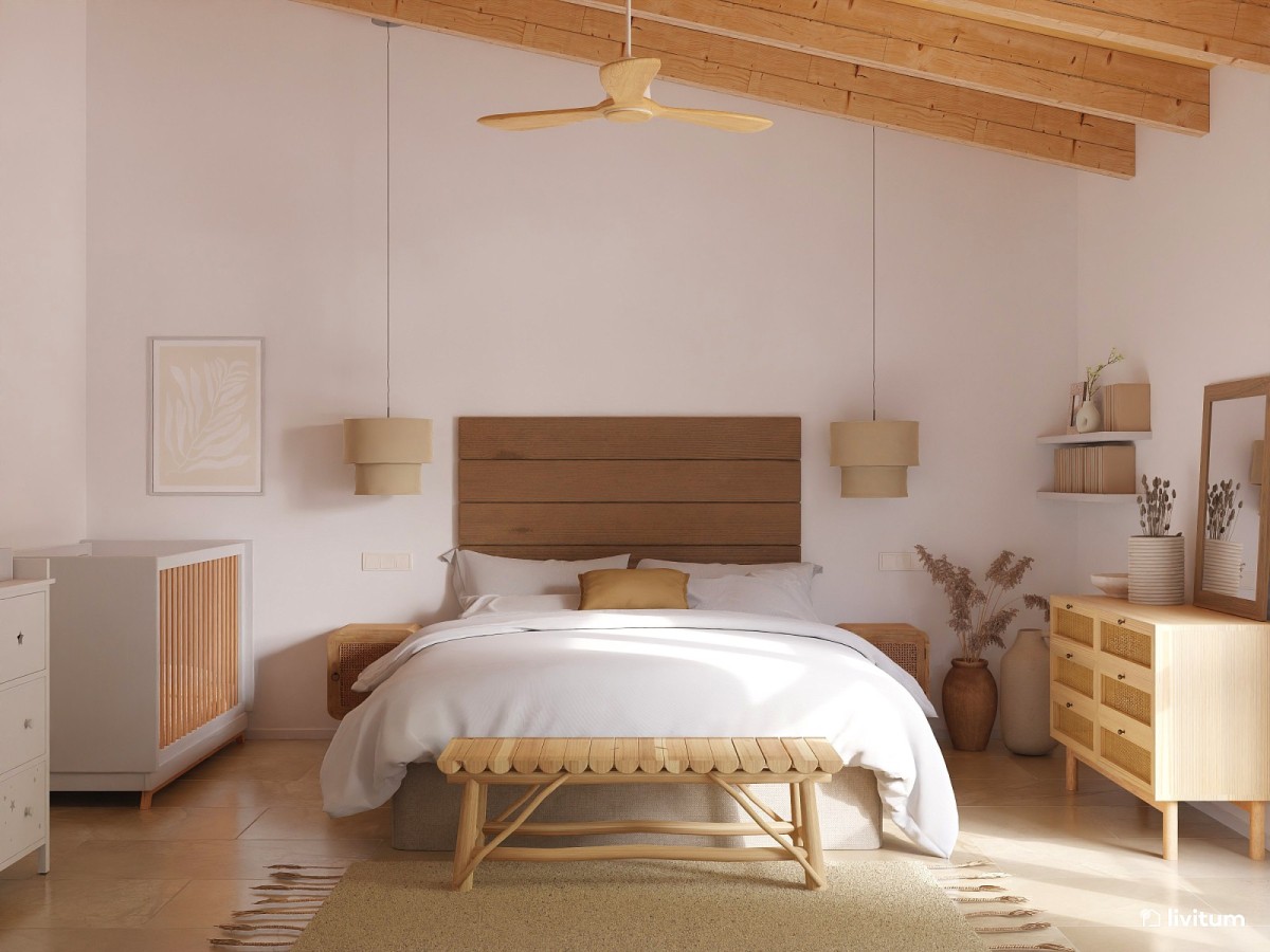 dormitorio en tonos claros y detalles en madera, con cama de matrimonio y cuna