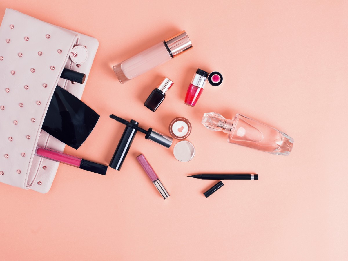 5 trucos para organizar (y ordenar) el maquillaje 