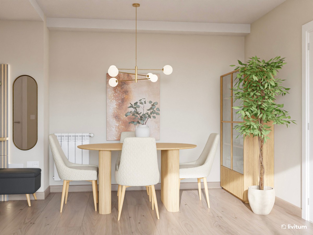 comedor con sillas de color beige y patas de madera 