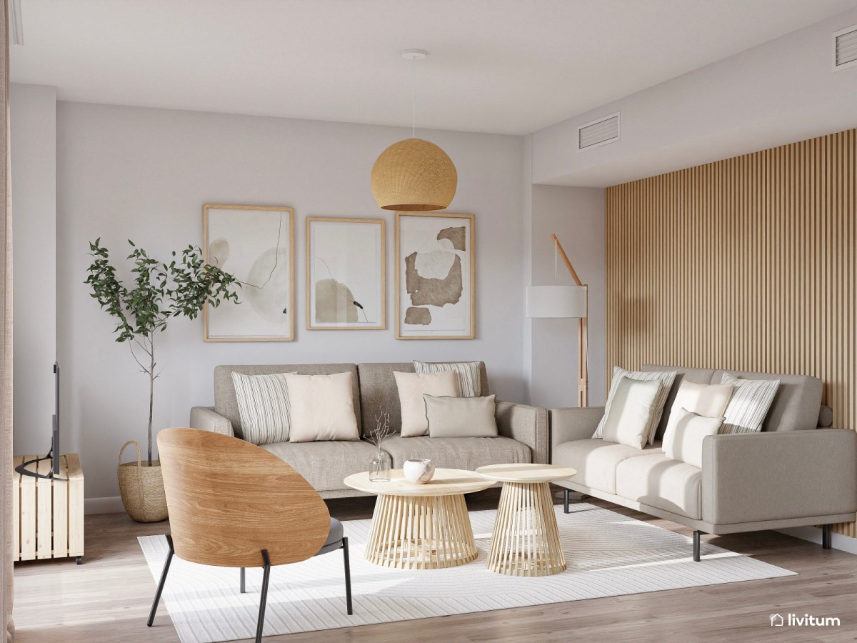 Sal&oacute;n en tonos claros y arena, con sof&aacute; doble y mesas de centro
