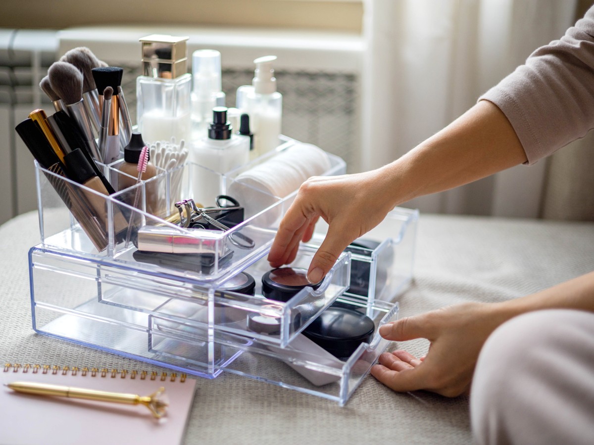  Cinco organizadores de maquillaje ideales para tener todos