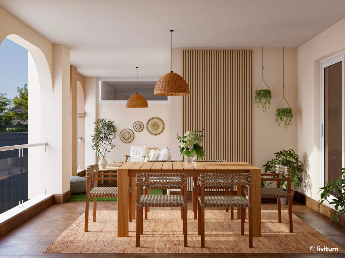terraza en tonos madera, mesa de comedor alargada y zona chill out