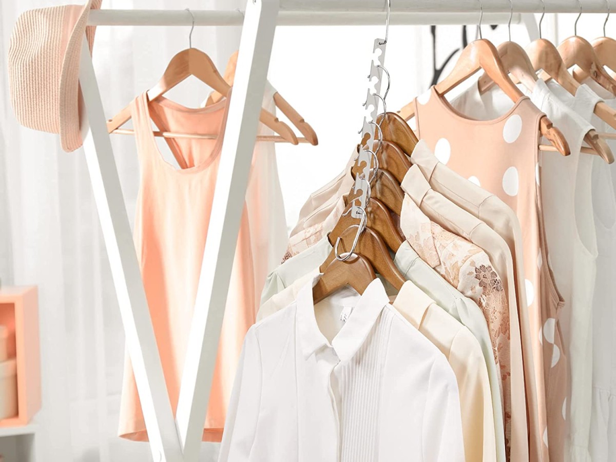 Percha de Perchas solución perfecta para tu ropa organizada y sin arr –  MOLA VARIEDADES