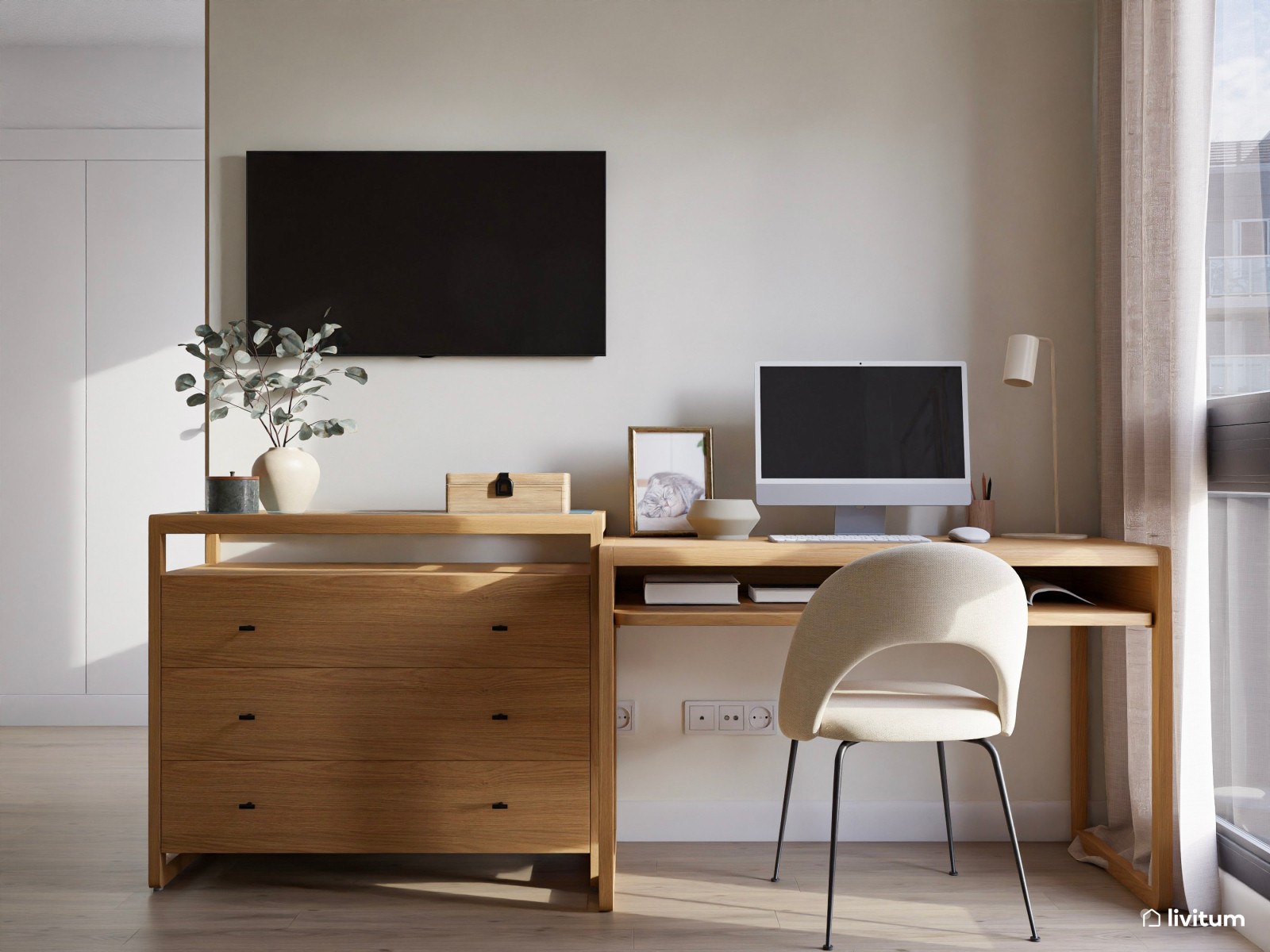 Dormitorio de estilo nórdico en tonos tierra + madera y escritorio