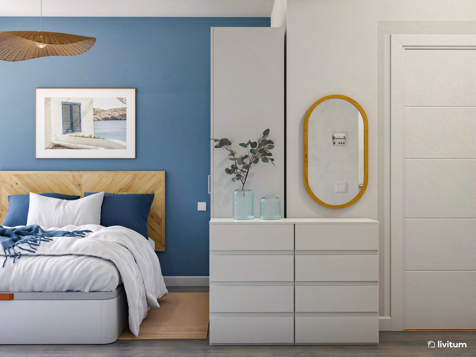 Dormitorio individual con cama doble y pared de acento en azul empolvado