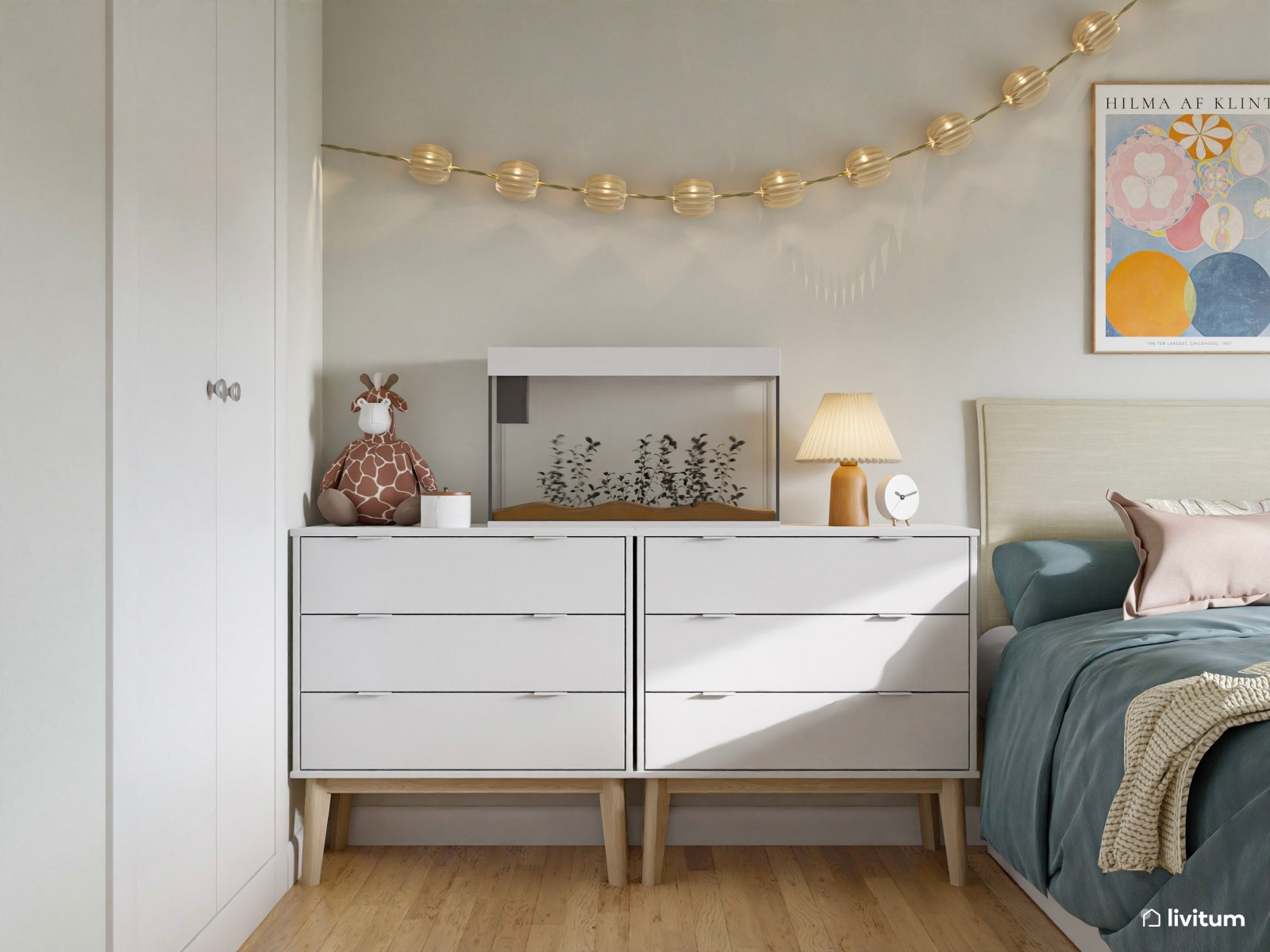 Dormitorio juvenil nórdico con papel pintado a rayas y guirnalda de luces