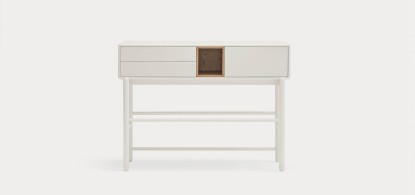 Corvo Auxiliar, Teulat