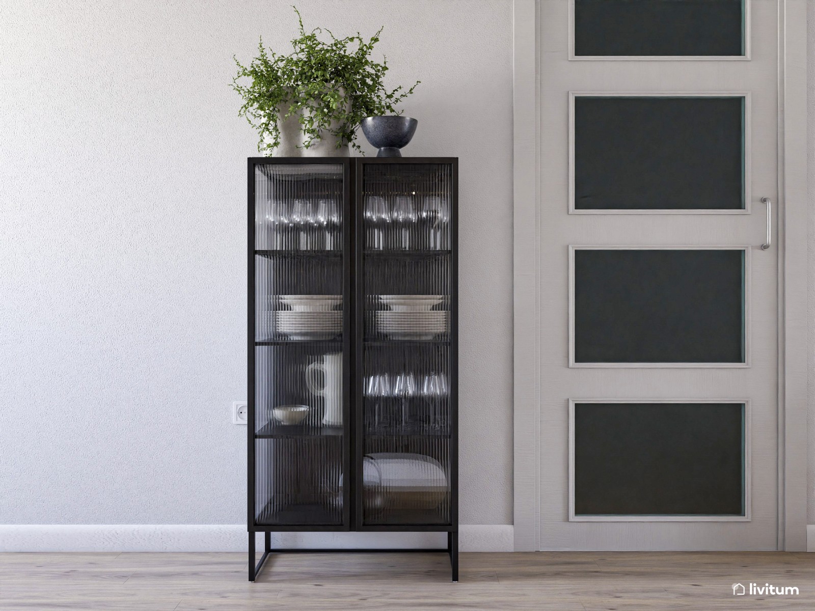 Salón alargado en tonos neutros con detalles naturales y frescos 