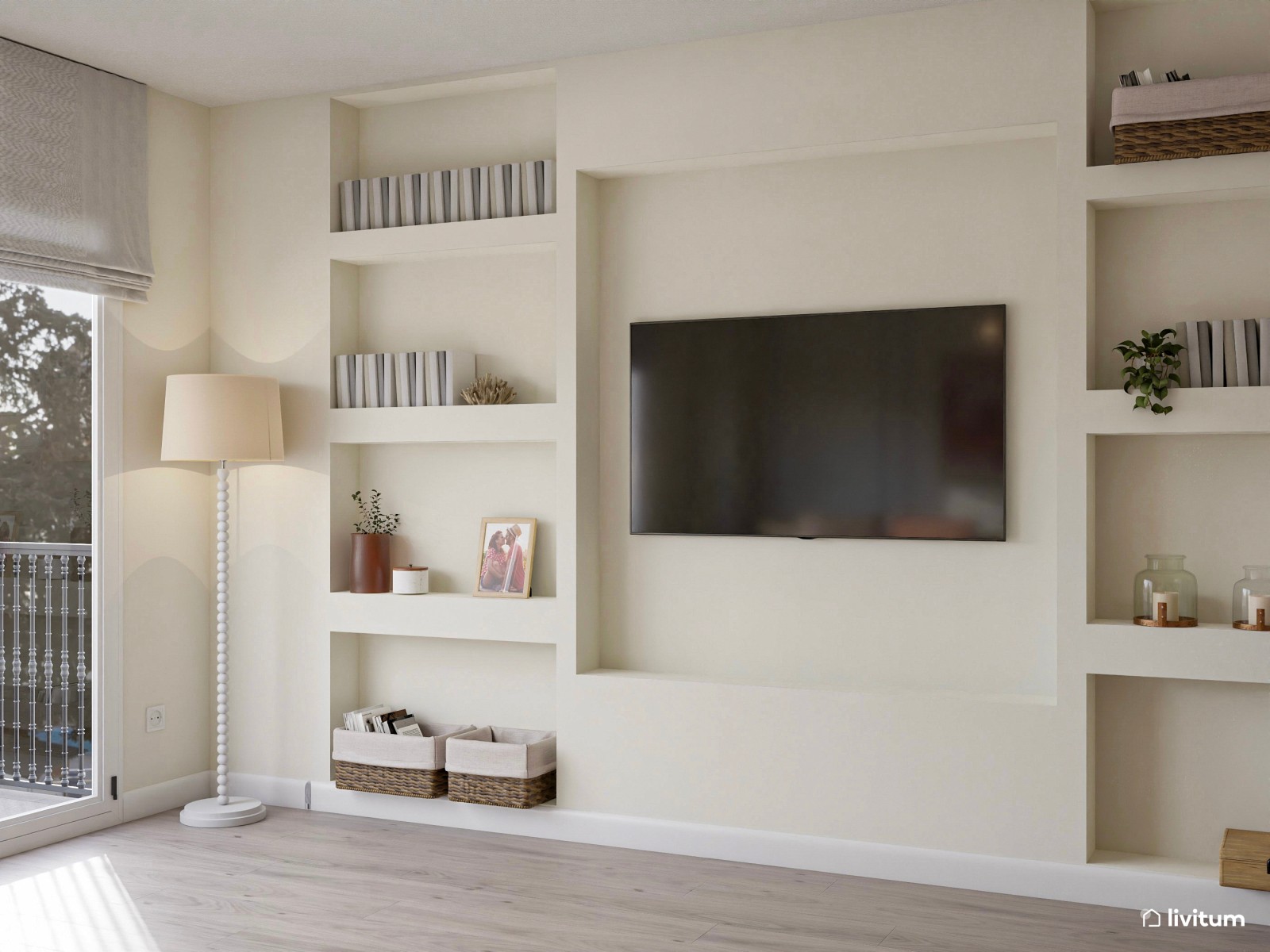 Salón con toques de rojo y molduras decorativas