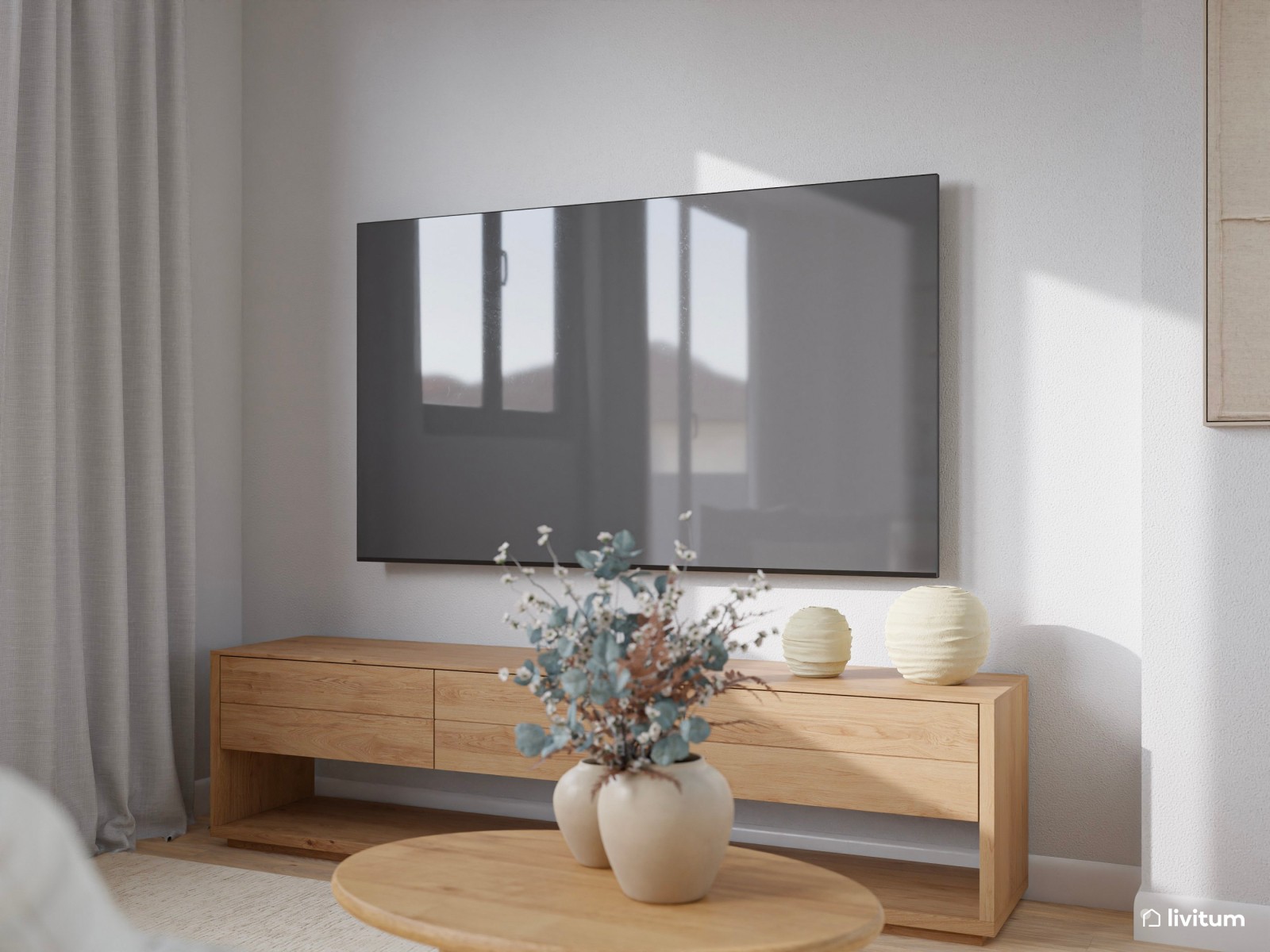 Salón moderno en tonos crema con elegante comedor 