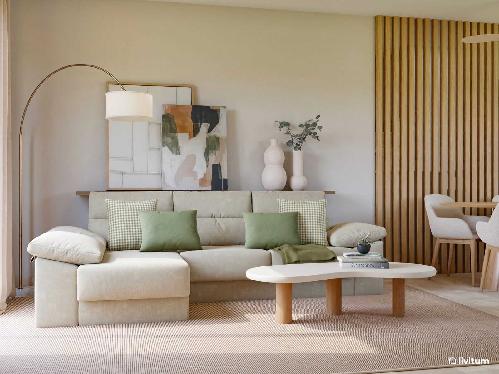 Salón nórdico, pequeño y luminoso con listones de madera y acentos en verde claro