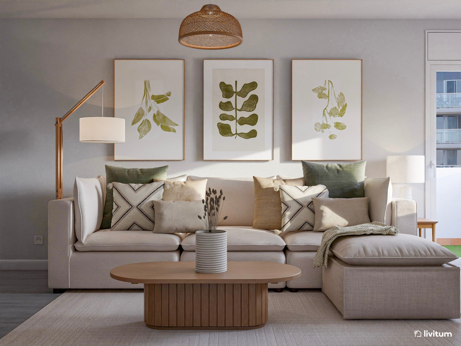 Salón rectangular con decoración natural, agradable rincón de lectura y muchas plantas