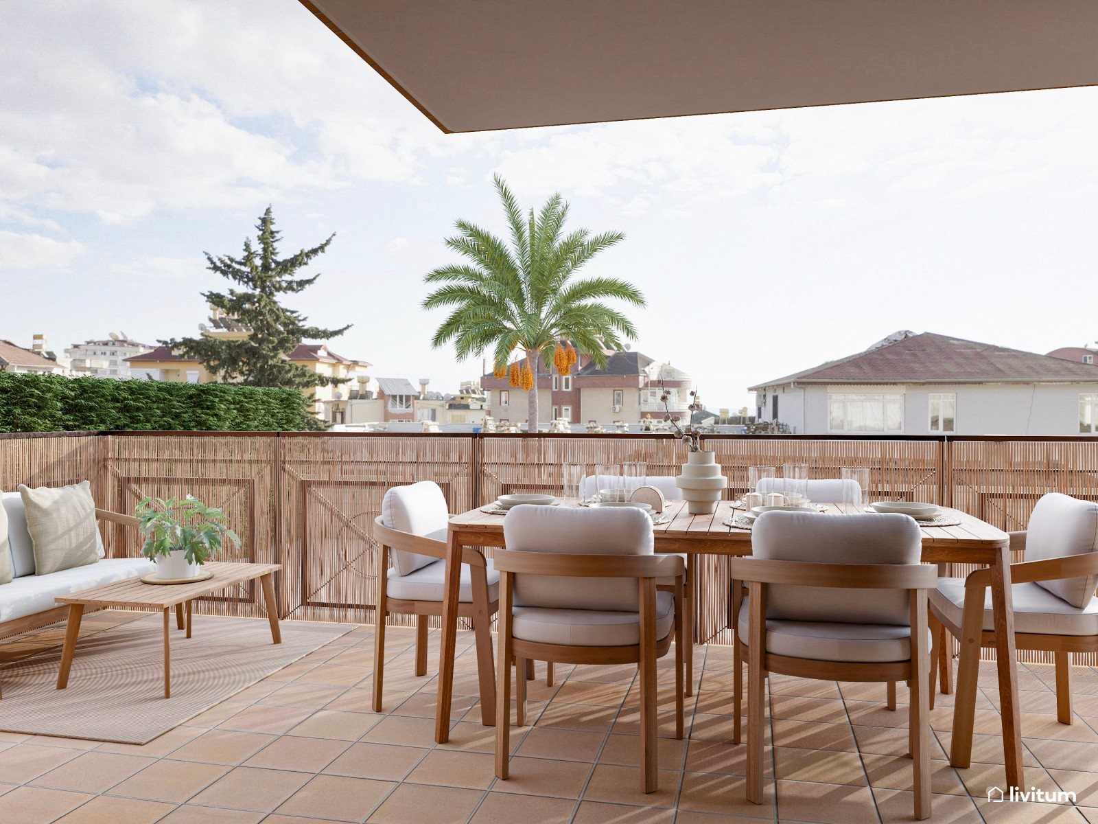 Terraza acogedora con comedor exterior de madera  