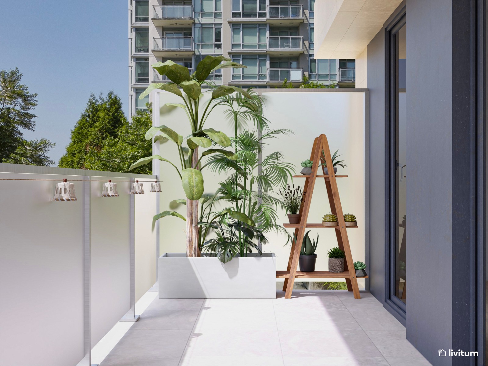 Terraza alargada con zona de salón y pequeño comedor exterior