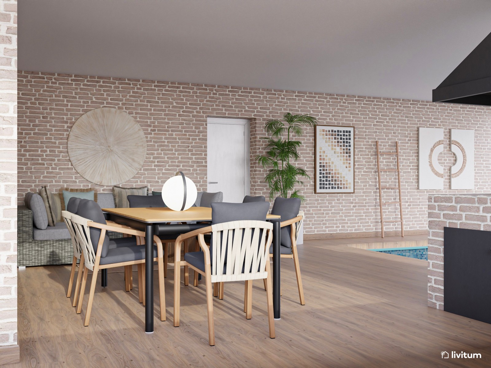 Terraza bohemia e industrial con cerramientos acristalados