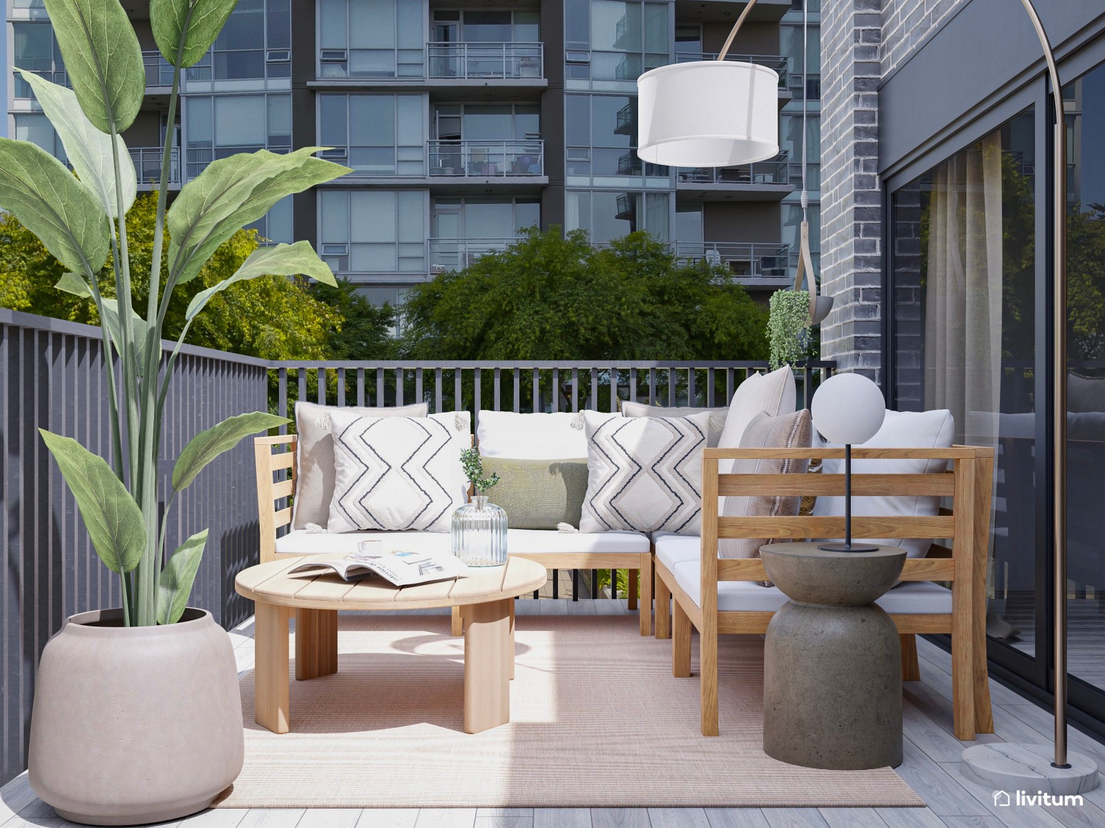 Terraza con zona de descanso y comedor muy bien aprovechada