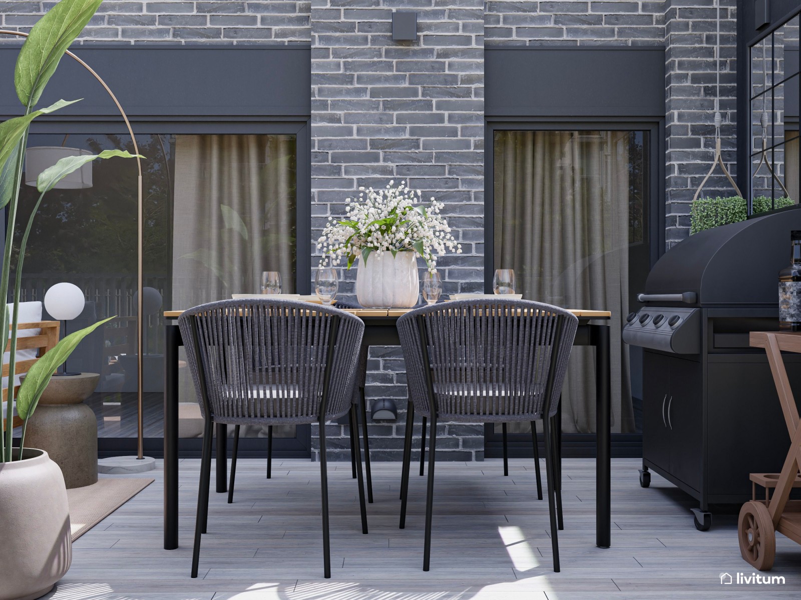 Terraza con zona de descanso y comedor muy bien aprovechada