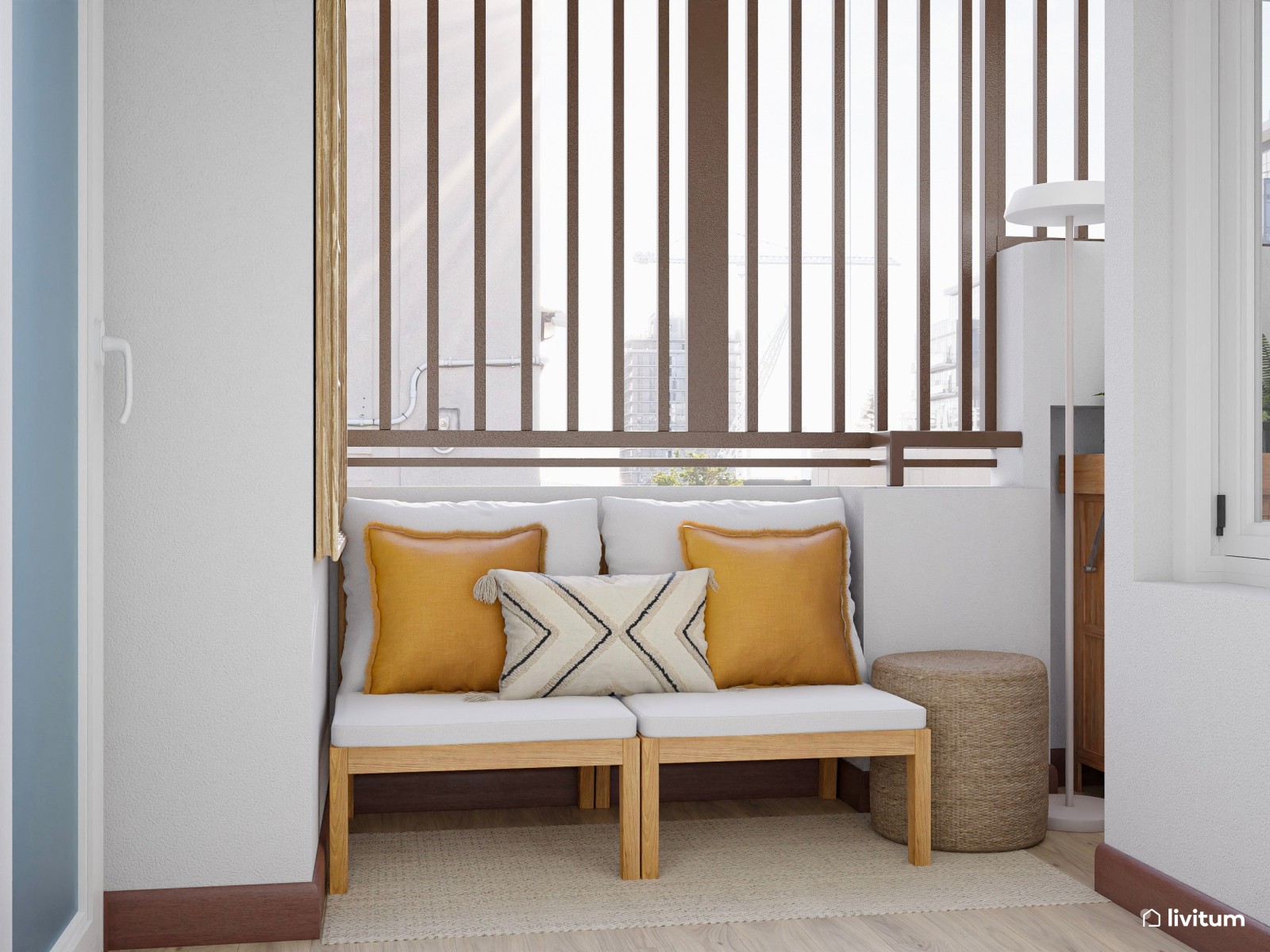 Terraza pequeña de 4 m² con zona de salón y pequeño comedor